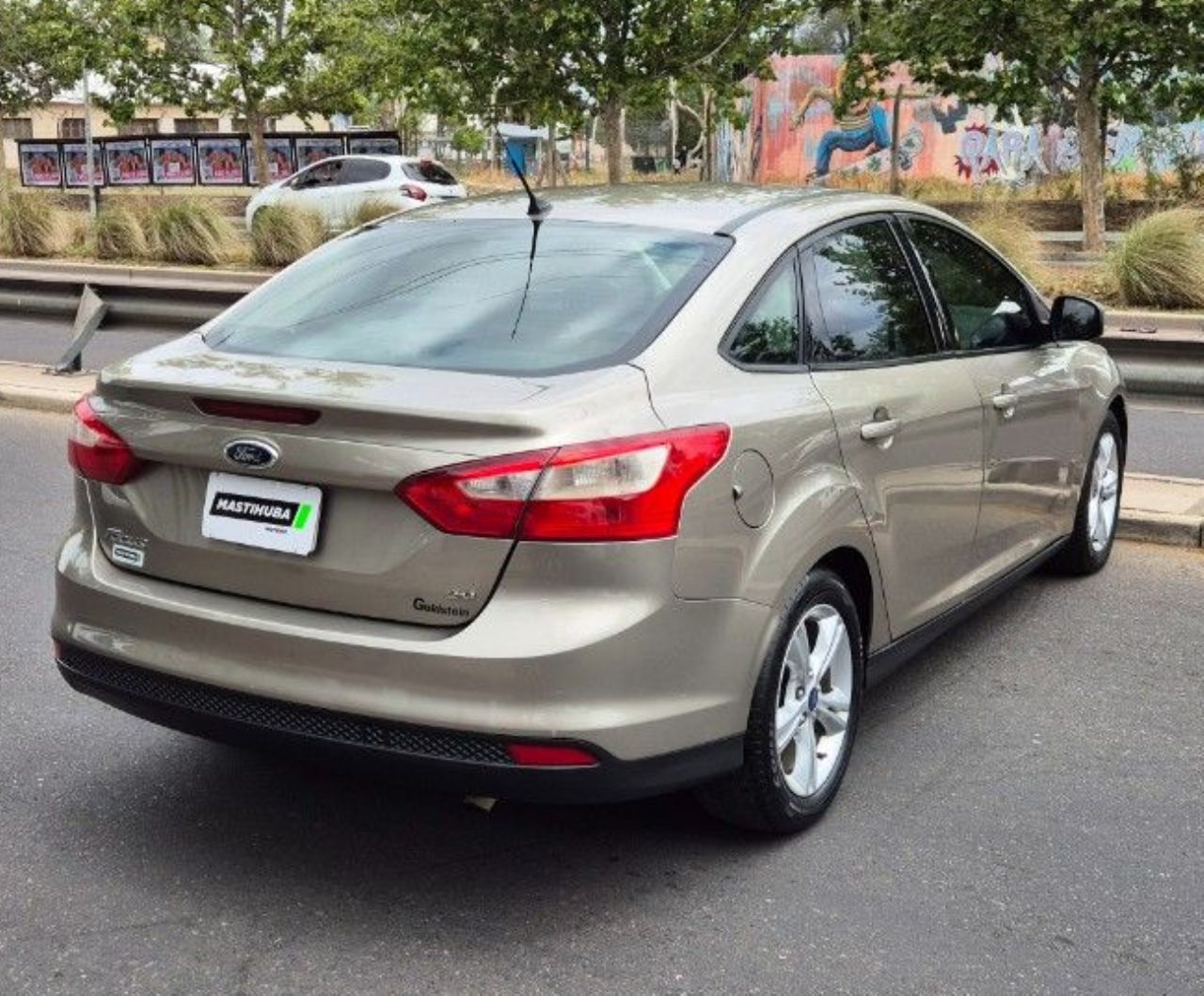 Ford Focus Usado Financiado en Mendoza, deRuedas