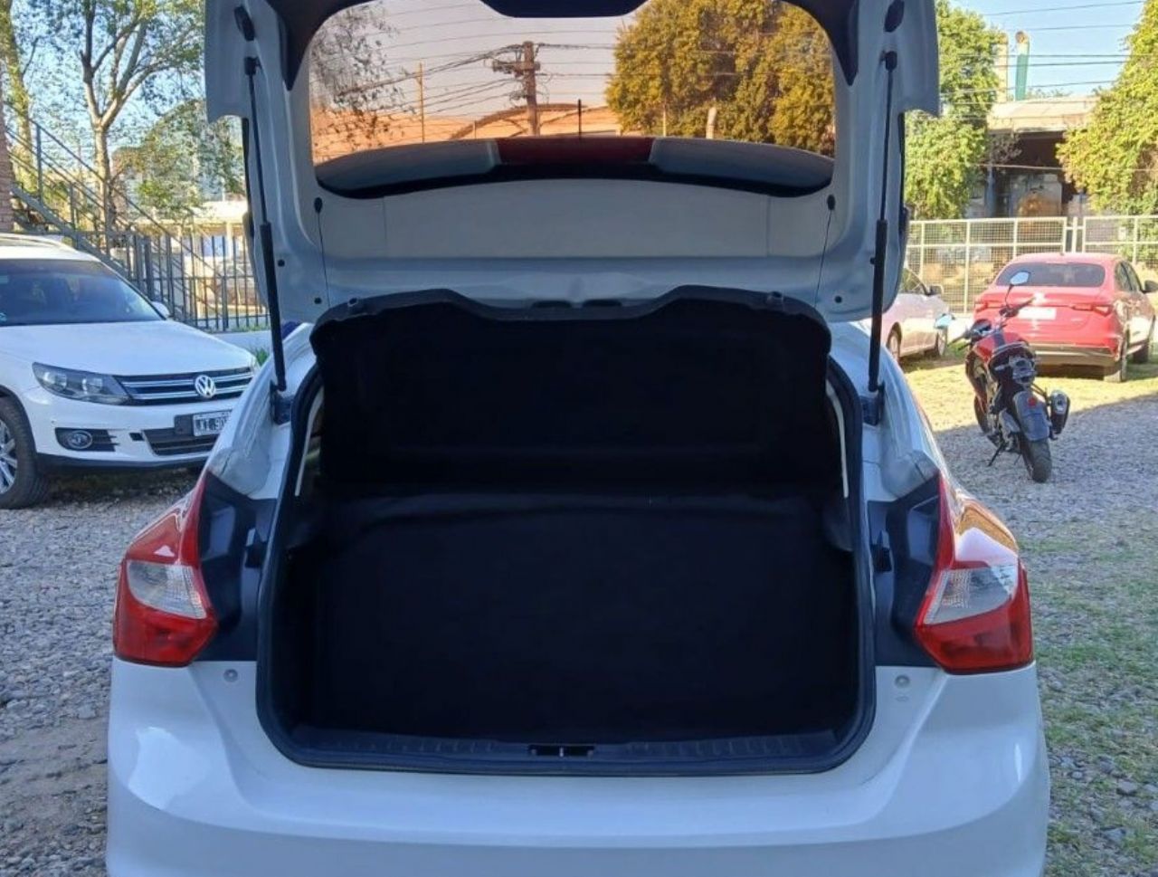 Ford Focus Usado Financiado en Córdoba, deRuedas