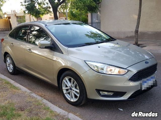 Ford Focus Usado en Mendoza, deRuedas