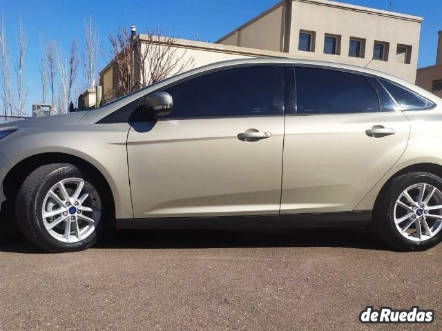 Ford Focus Usado en Mendoza, deRuedas