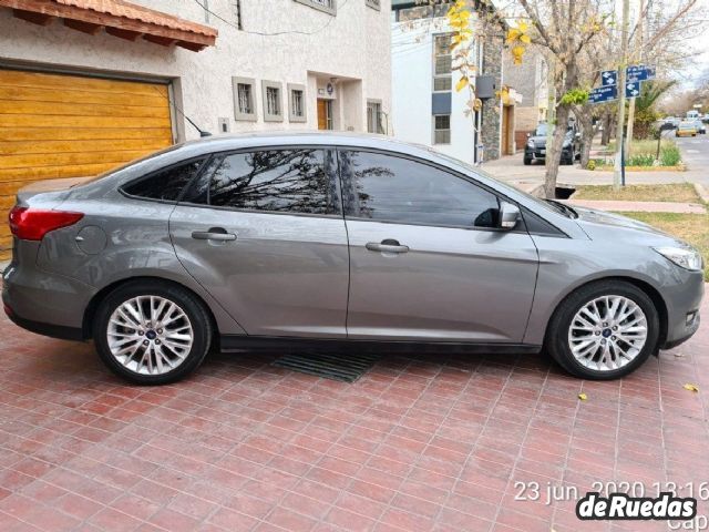 Ford Focus Usado en Mendoza, deRuedas