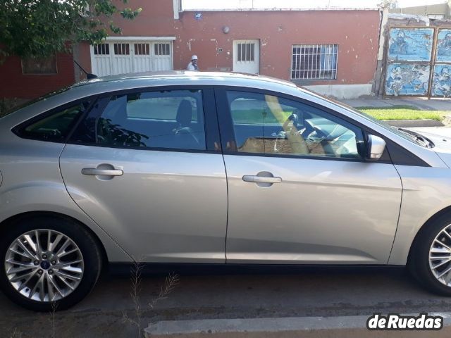 Ford Focus Usado en Mendoza, deRuedas