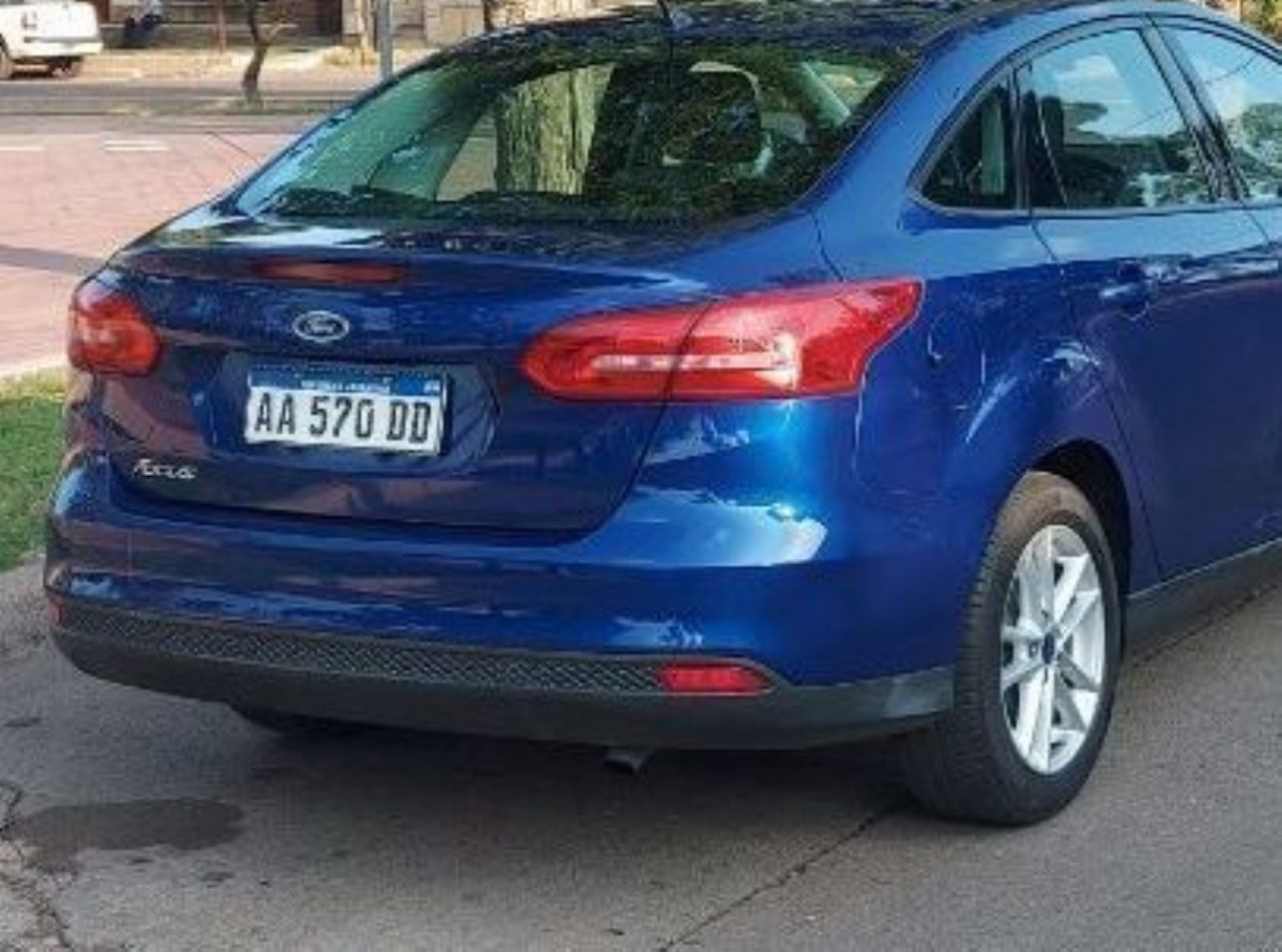 Ford Focus Usado en Mendoza, deRuedas