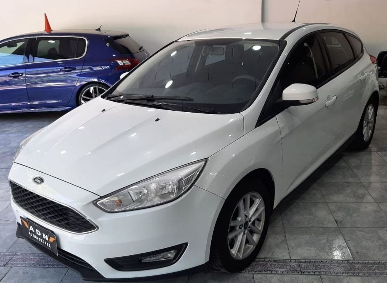 Ford Focus Usado en Mendoza, deRuedas