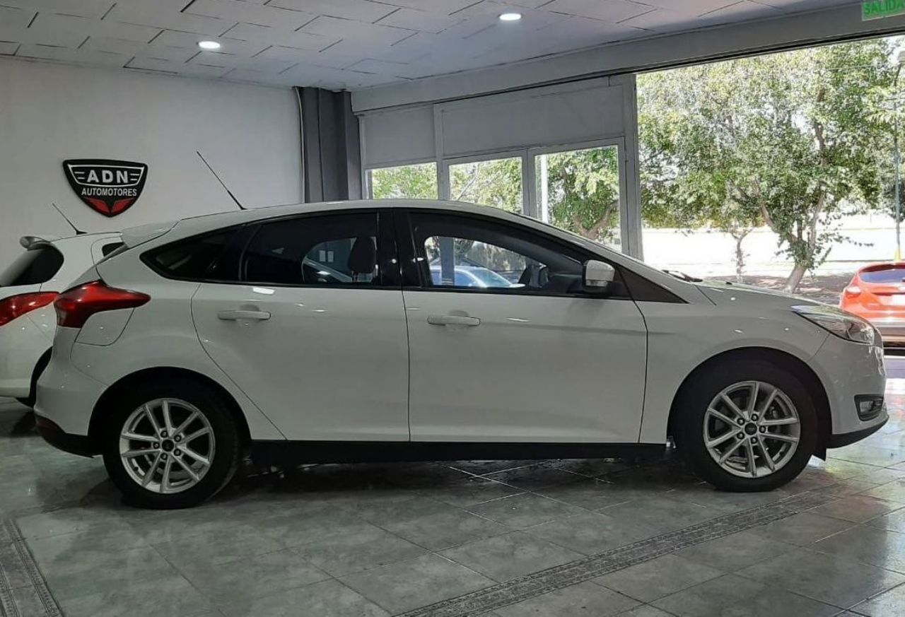 Ford Focus Usado en Mendoza, deRuedas
