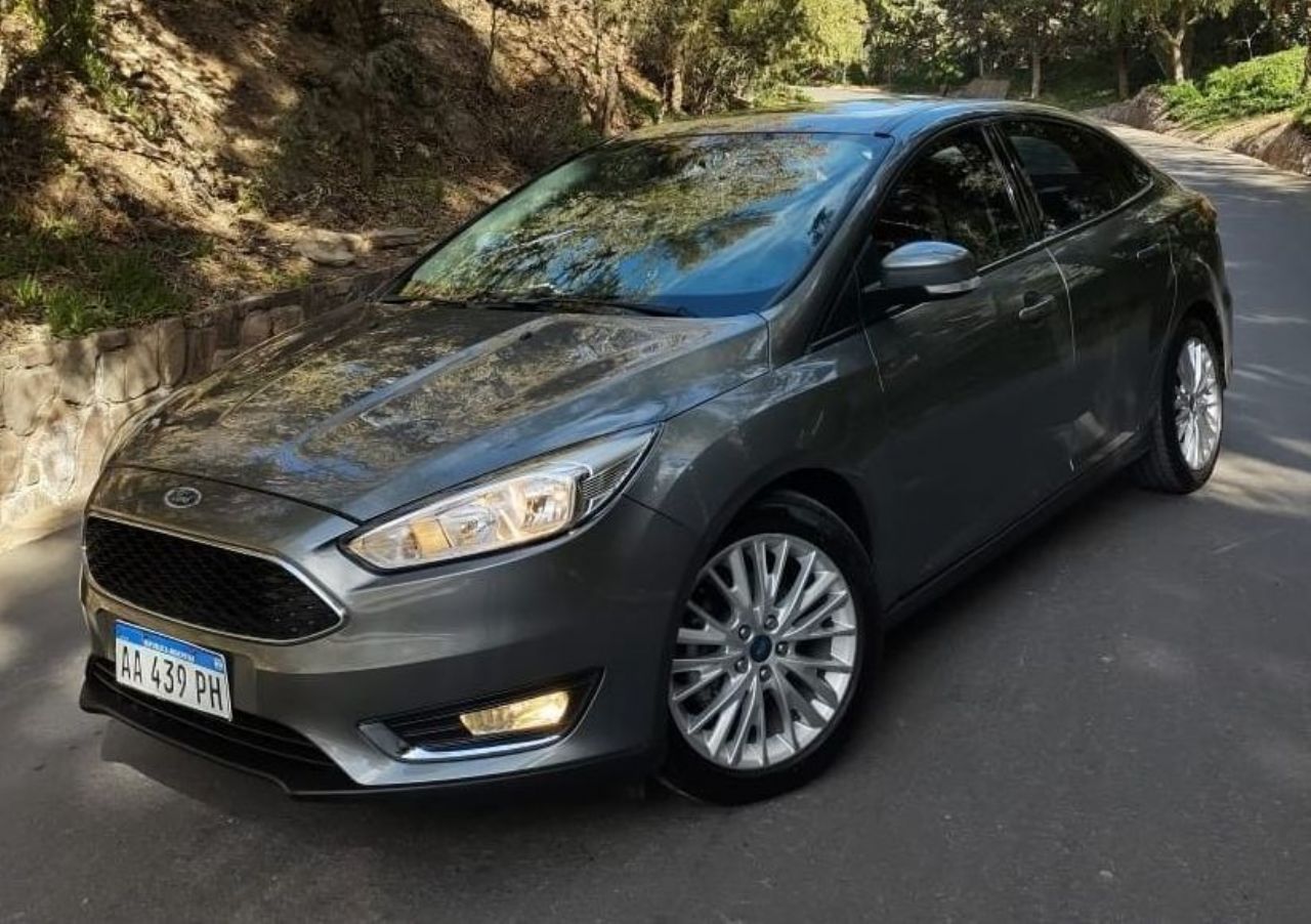 Ford Focus Usado en Mendoza, deRuedas