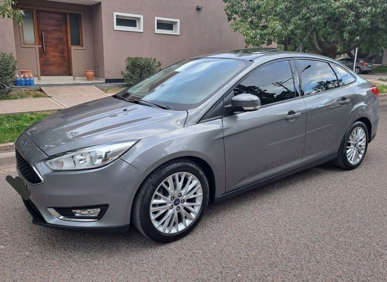 Ford Focus Usado en Mendoza, deRuedas