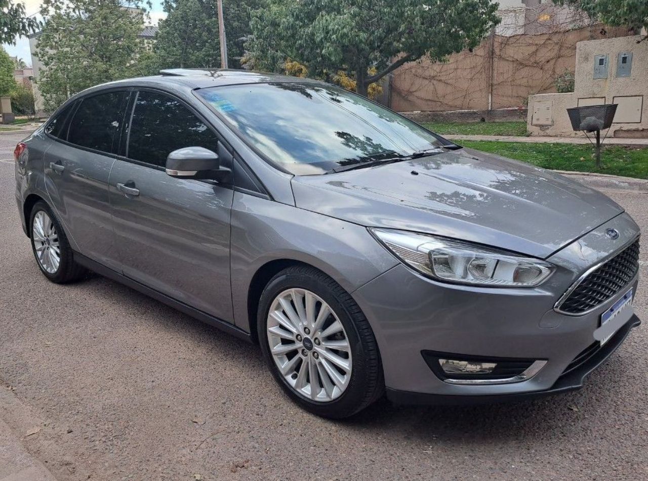 Ford Focus Usado en Mendoza, deRuedas