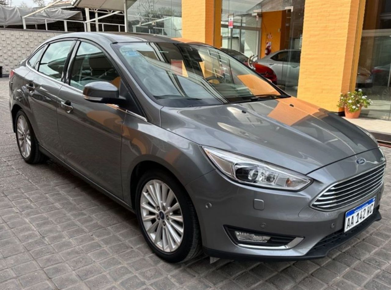 Ford Focus Usado en Mendoza, deRuedas