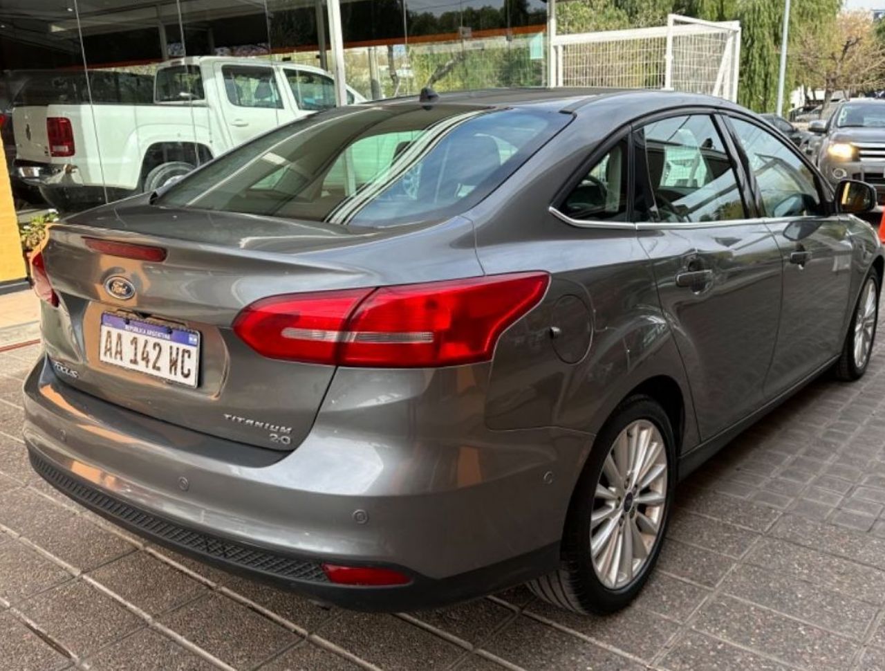 Ford Focus Usado en Mendoza, deRuedas