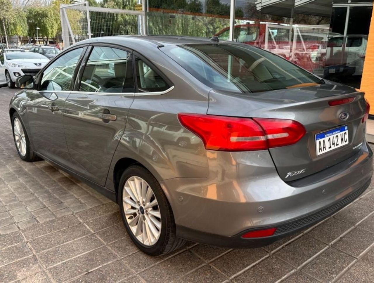 Ford Focus Usado en Mendoza, deRuedas