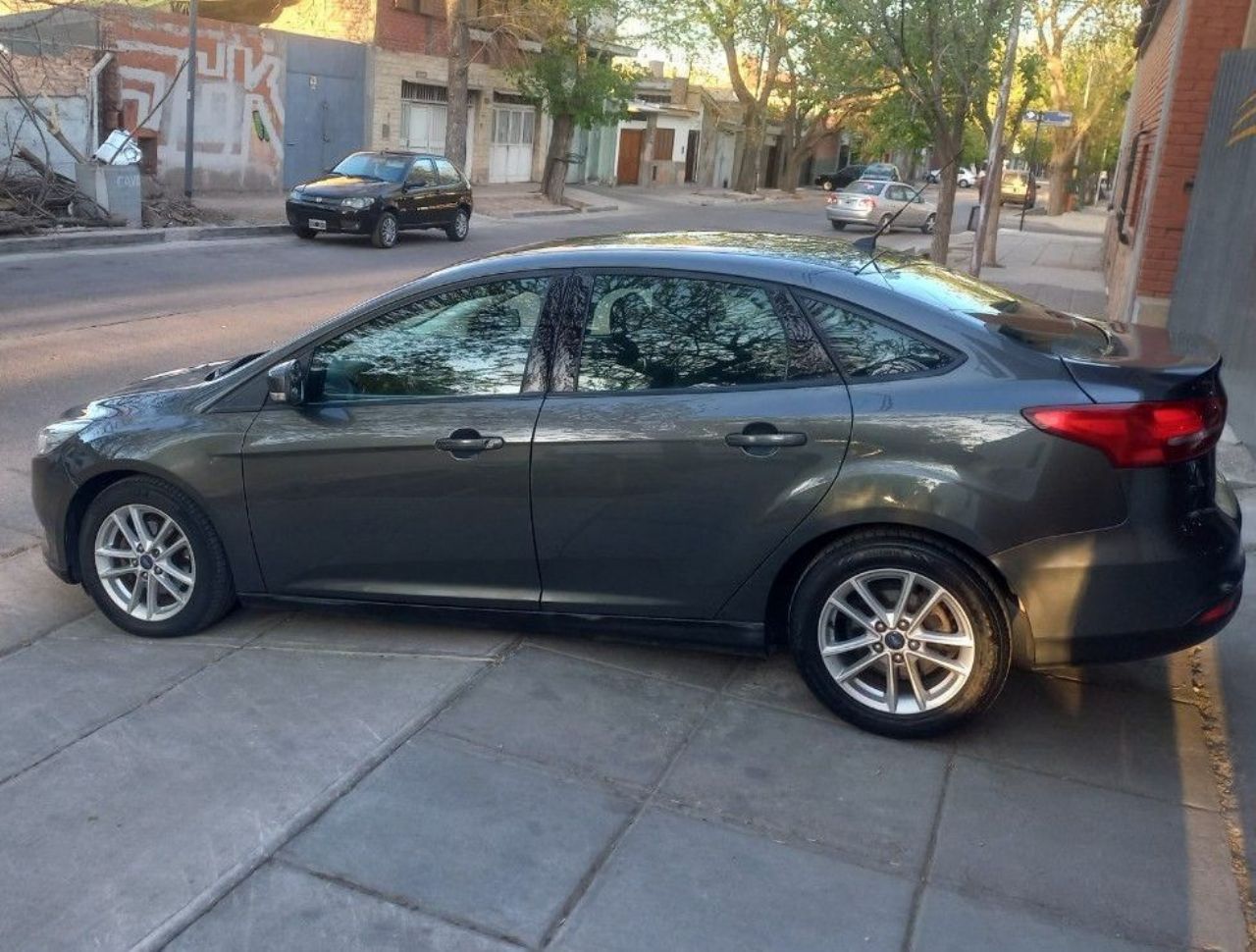 Ford Focus Usado en Mendoza, deRuedas