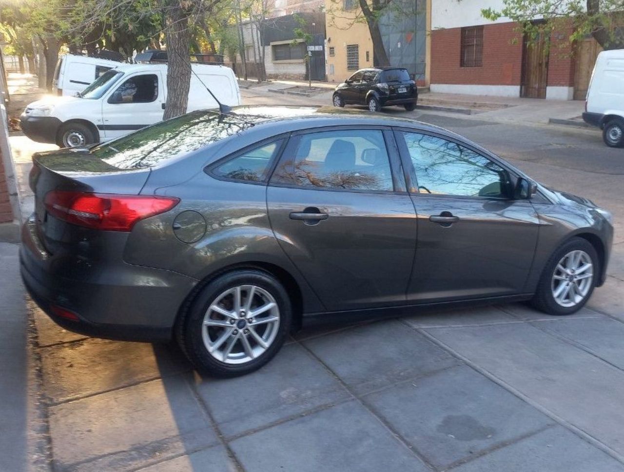 Ford Focus Usado en Mendoza, deRuedas