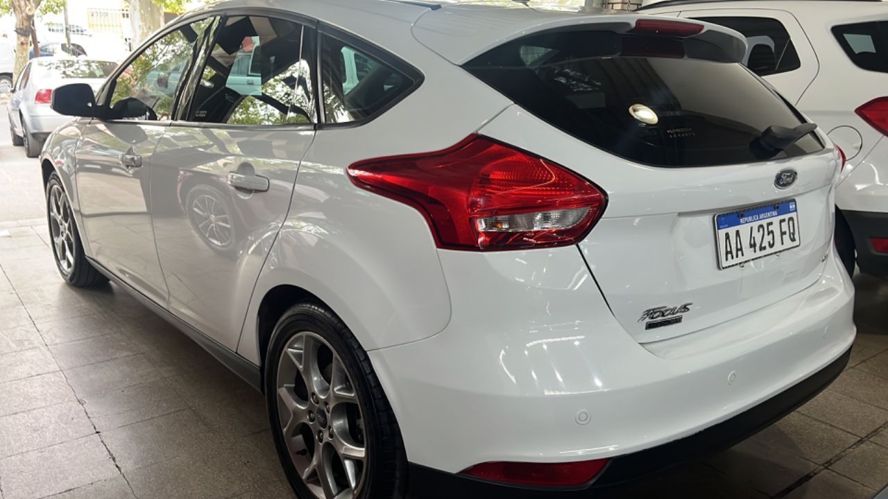 Ford Focus Usado en Mendoza, deRuedas