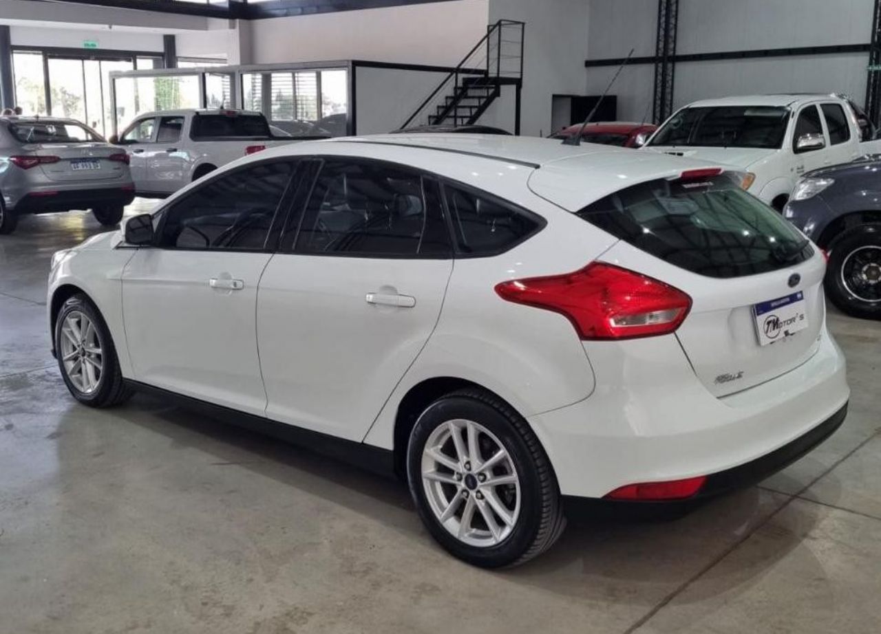 Ford Focus Usado en Mendoza, deRuedas