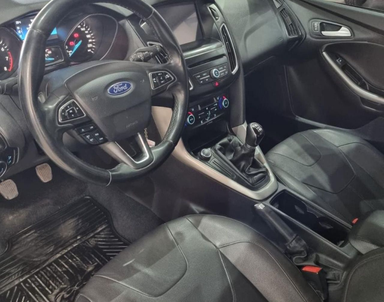 Ford Focus Usado en Mendoza, deRuedas