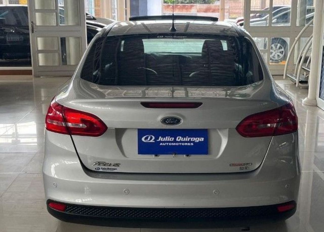 Ford Focus Usado en Mendoza, deRuedas