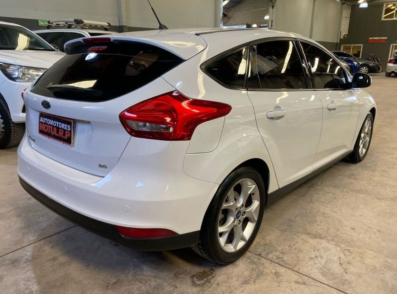 Ford Focus Usado en Mendoza, deRuedas