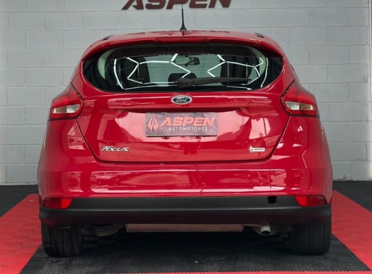 Ford Focus Usado Financiado en Córdoba, deRuedas