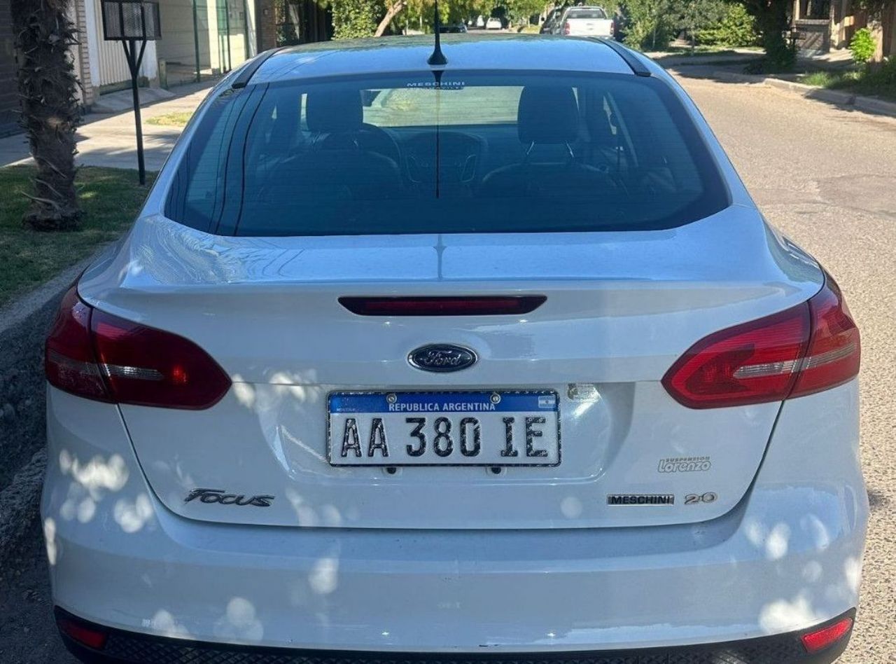 Ford Focus Usado en Mendoza, deRuedas