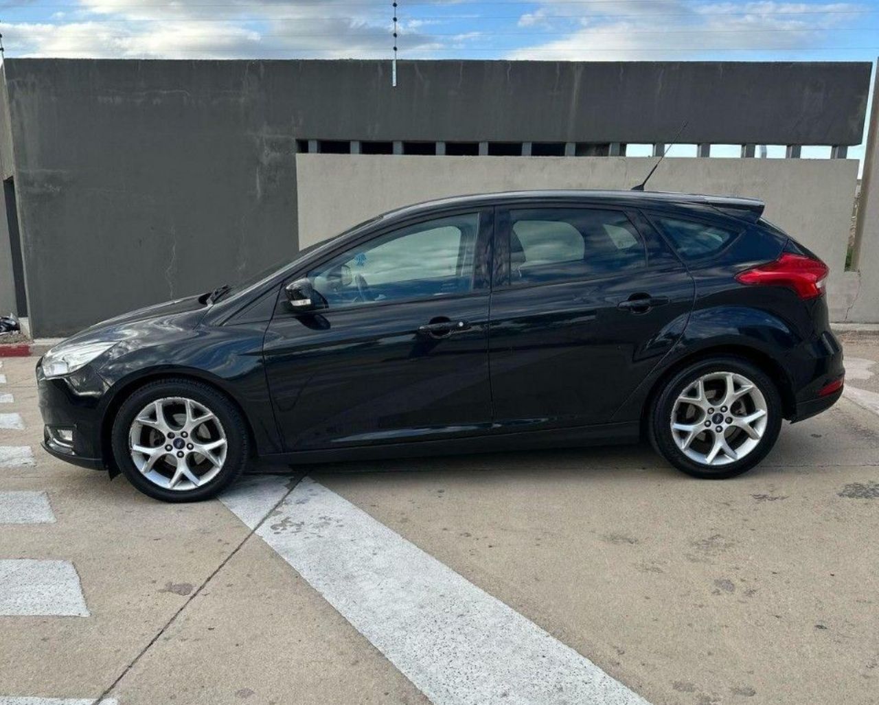 Ford Focus Usado Financiado en Córdoba, deRuedas