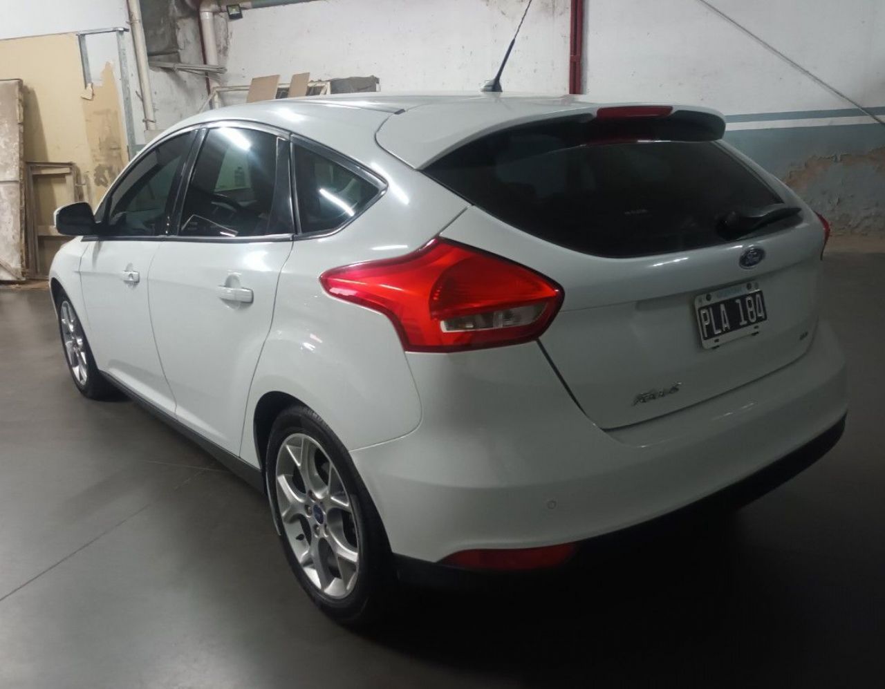 Ford Focus Usado Financiado en Mendoza, deRuedas