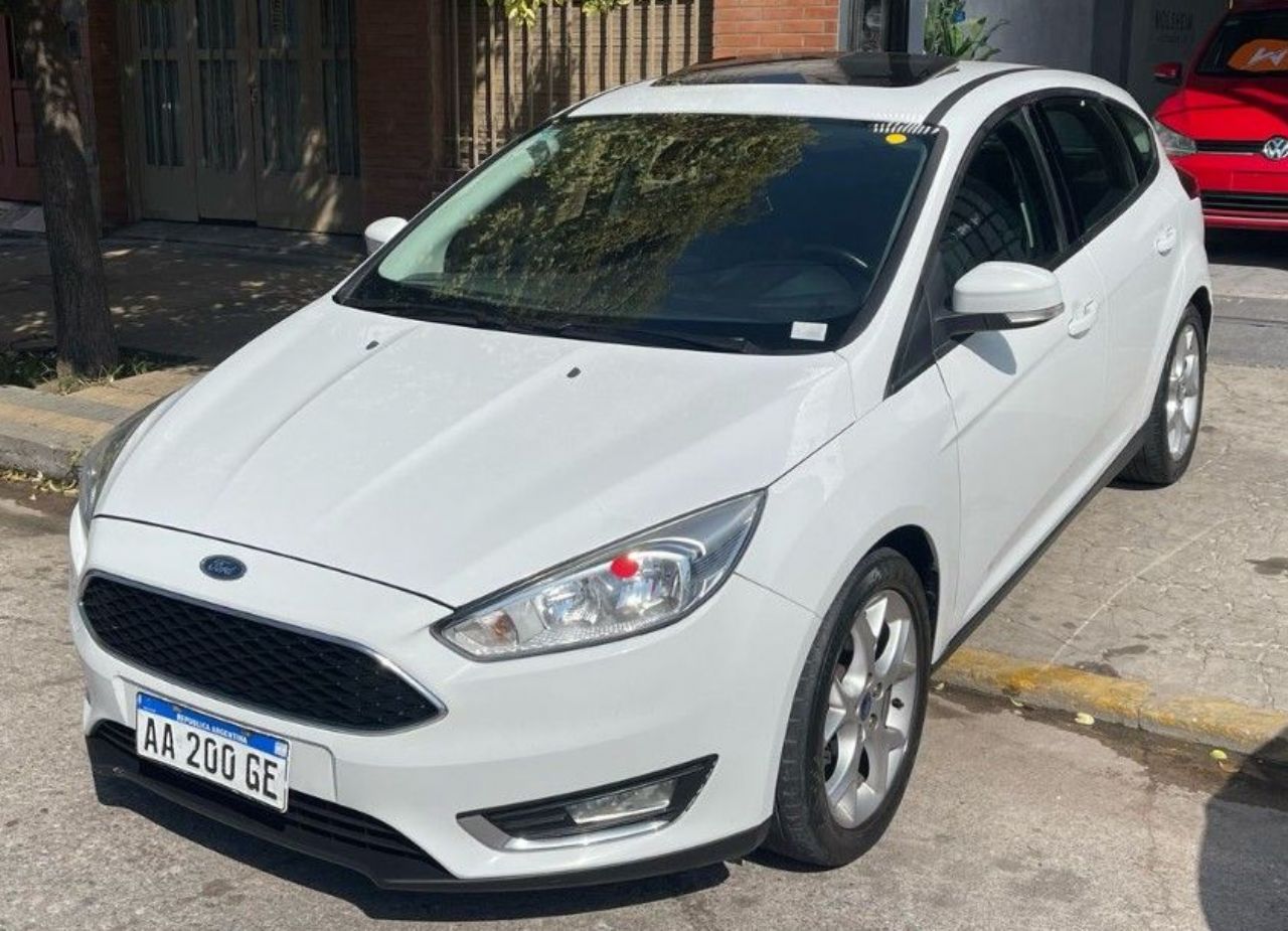 Ford Focus Usado Financiado en Córdoba, deRuedas