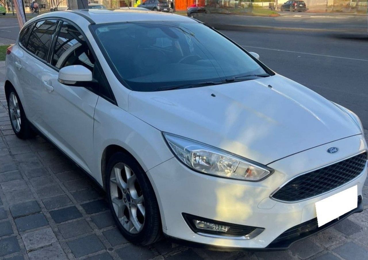 Ford Focus Usado Financiado en Córdoba, deRuedas