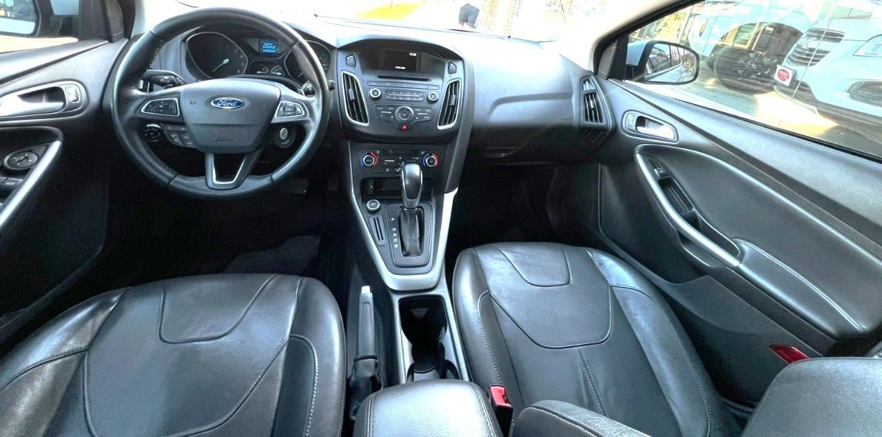 Ford Focus Usado Financiado en Córdoba, deRuedas