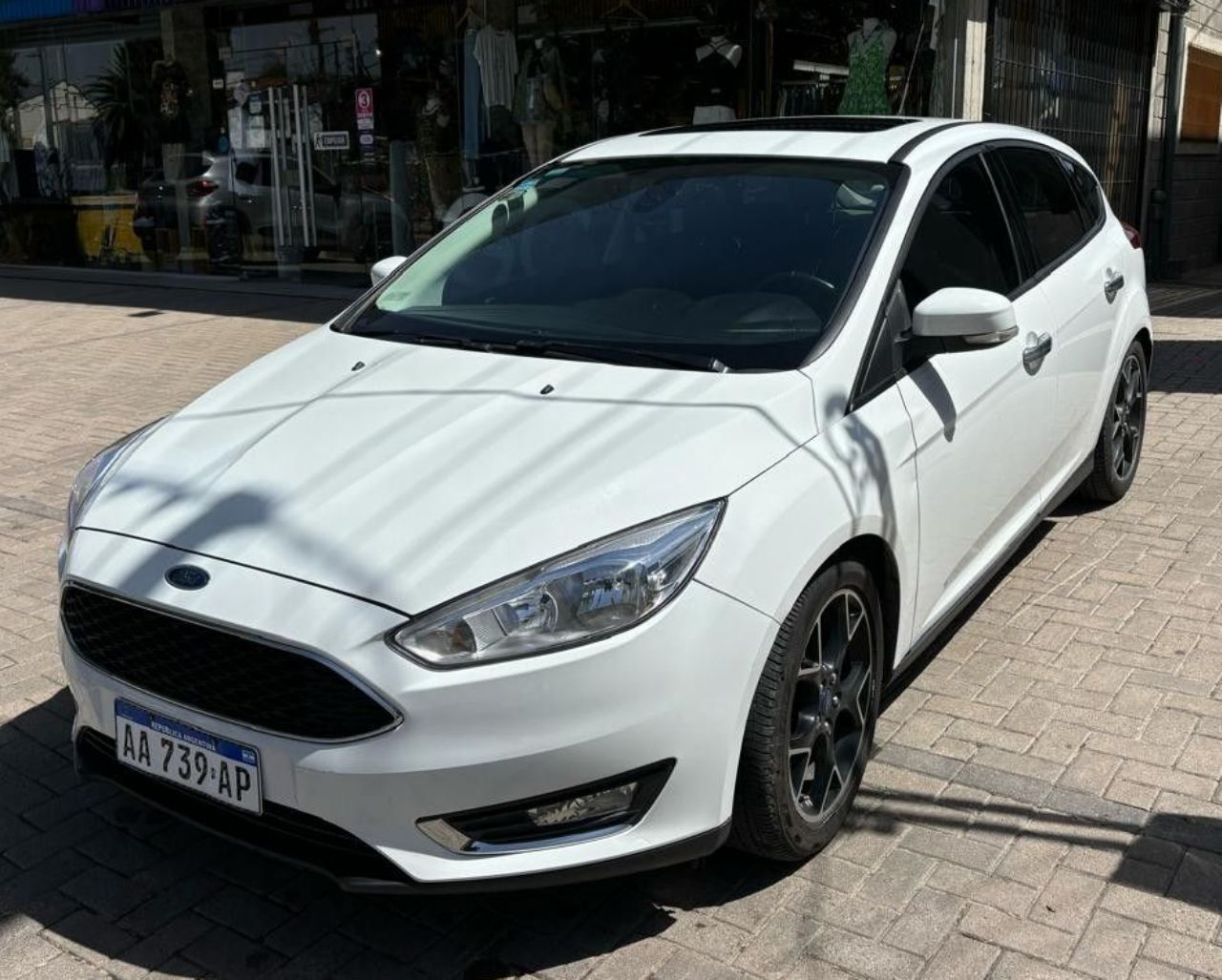 Ford Focus Usado Financiado en Córdoba, deRuedas