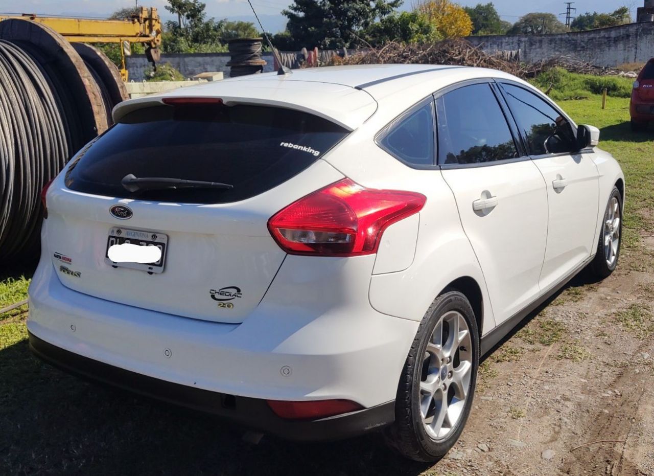 Ford Focus Usado en Tucumán, deRuedas