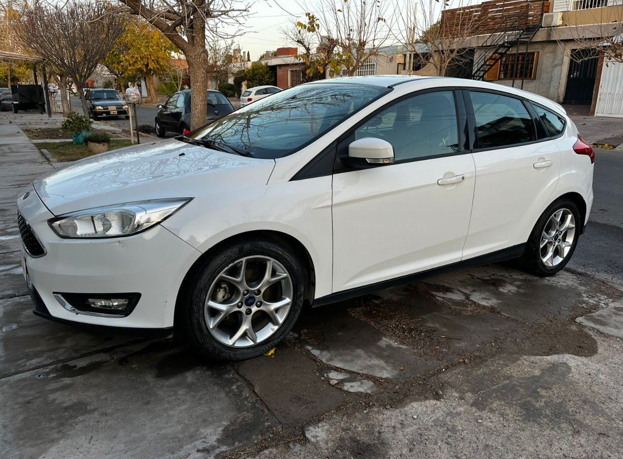 Ford Focus Usado en Mendoza, deRuedas