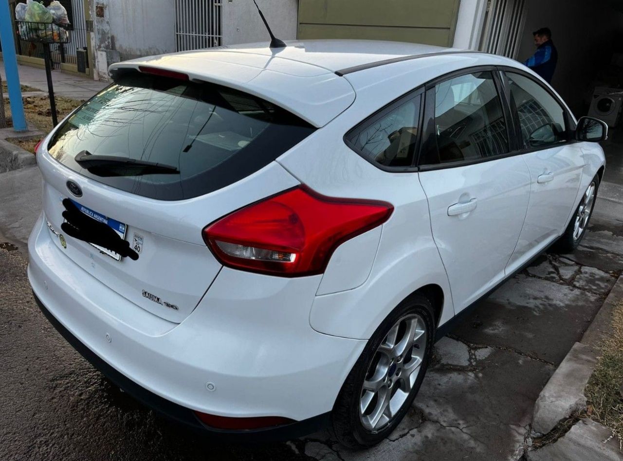 Ford Focus Usado en Mendoza, deRuedas