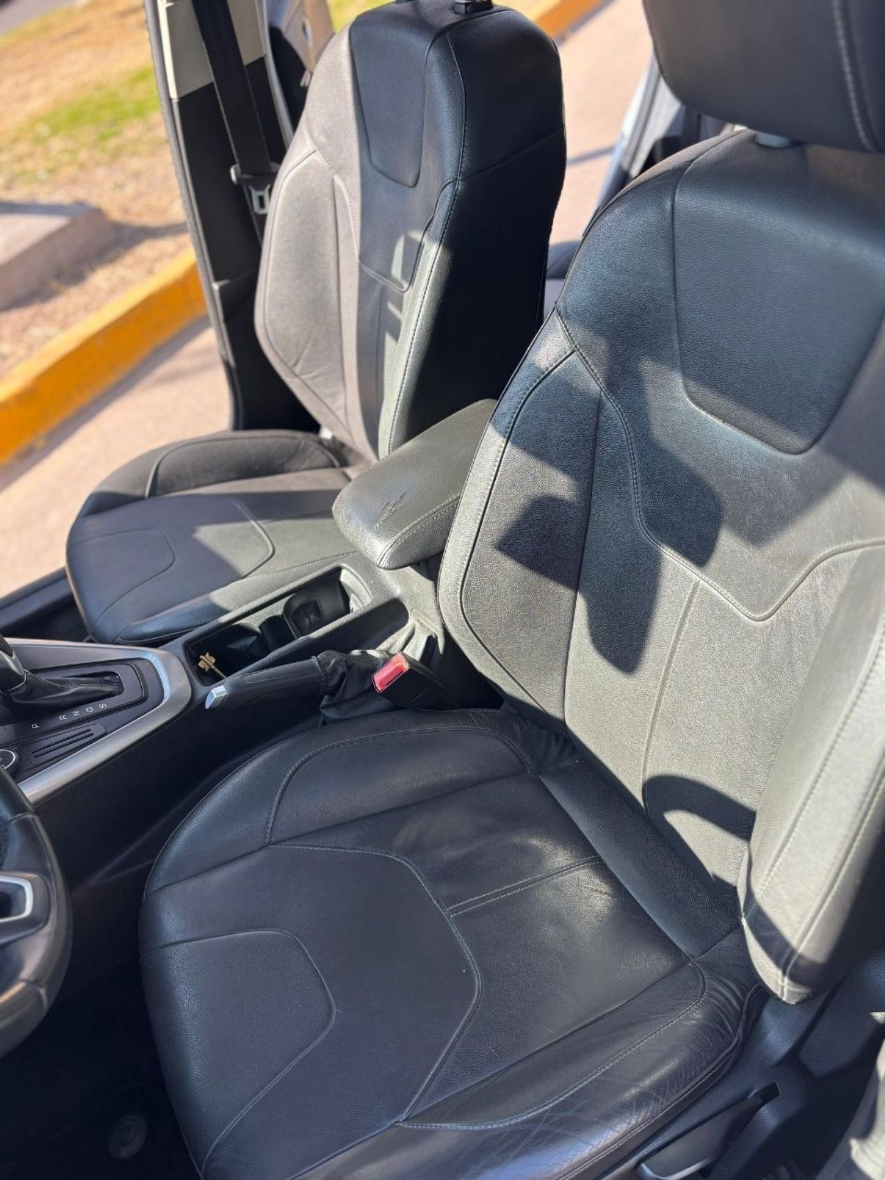 Ford Focus Usado Financiado en Mendoza, deRuedas