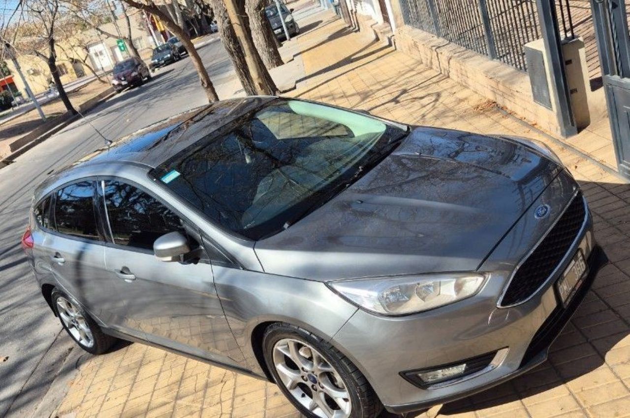 Ford Focus Usado en Mendoza, deRuedas