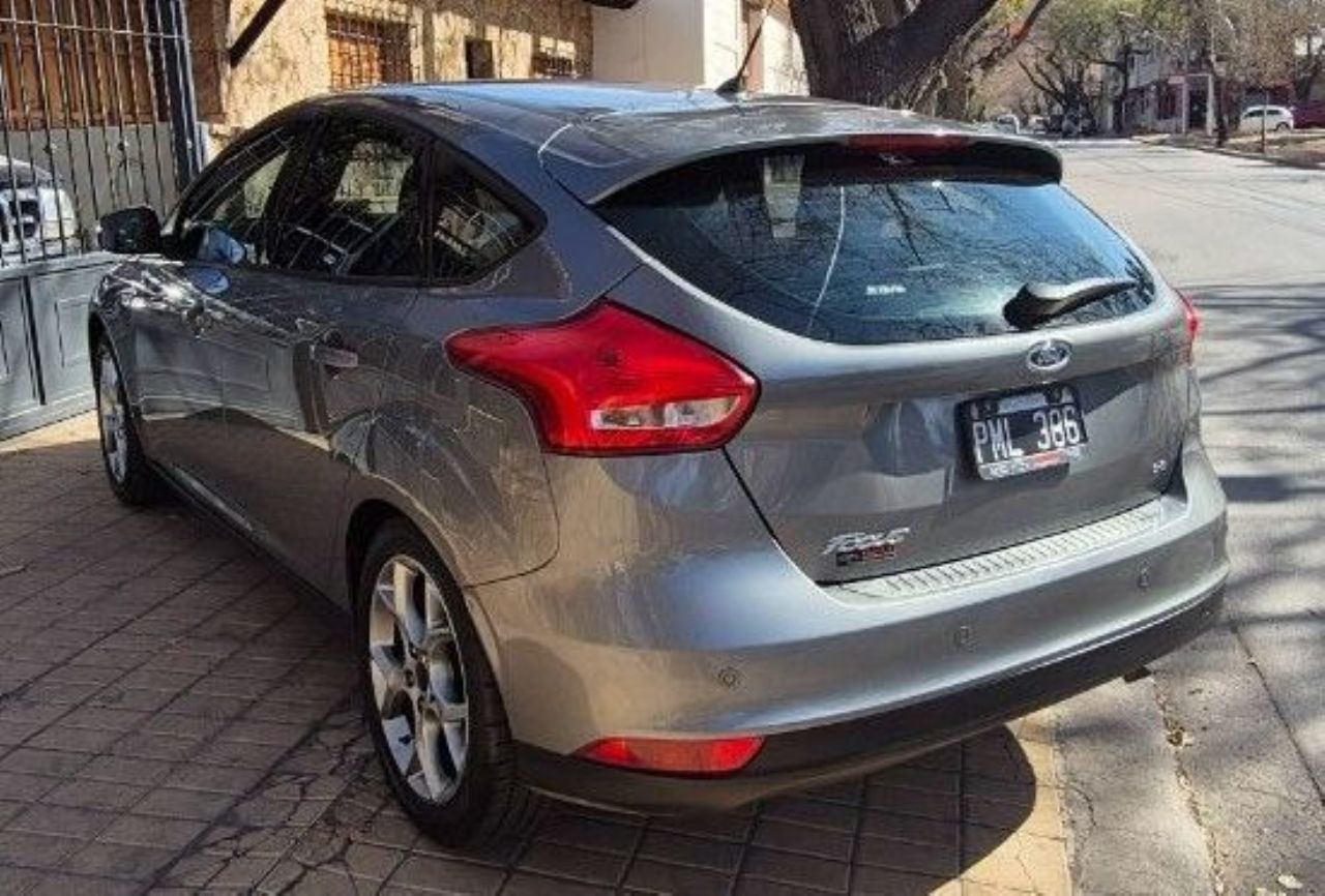 Ford Focus Usado en Mendoza, deRuedas