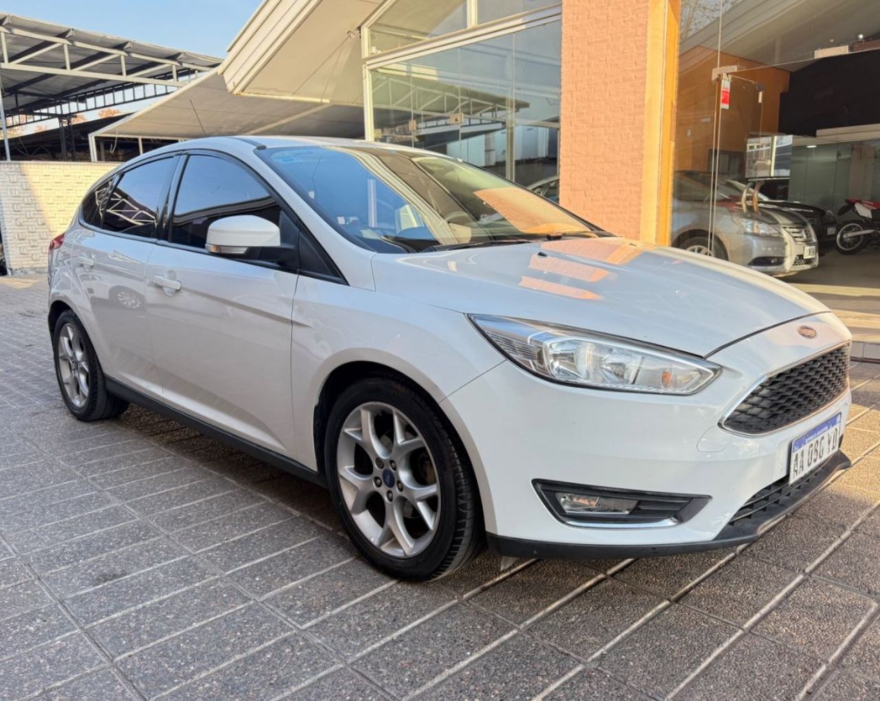 Ford Focus Usado Financiado en Mendoza, deRuedas