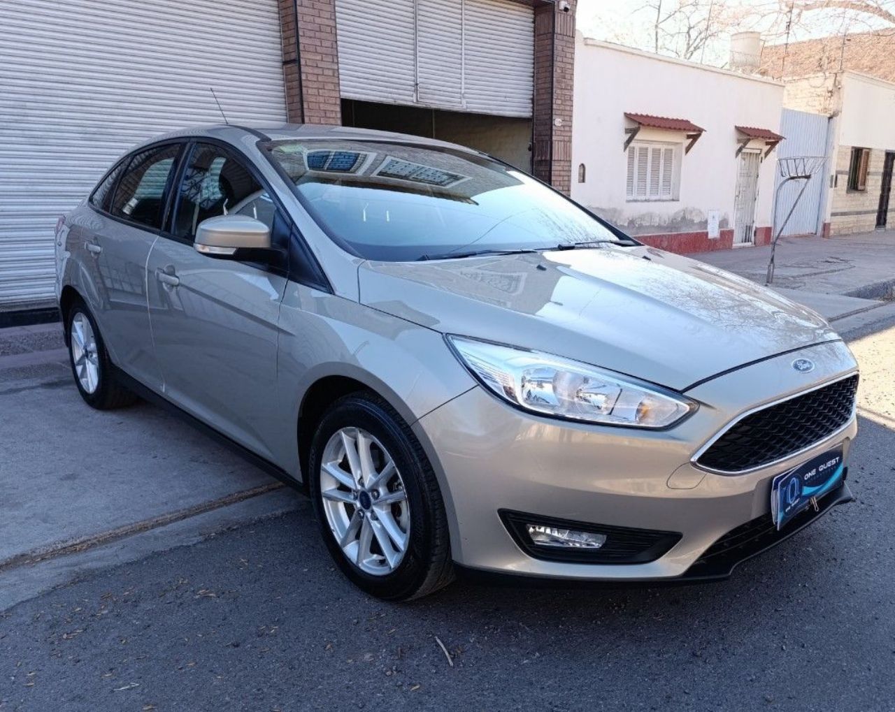 Ford Focus Usado Financiado en Mendoza, deRuedas