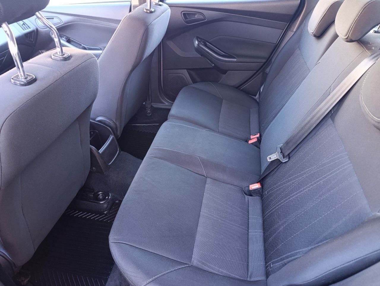 Ford Focus Usado Financiado en Mendoza, deRuedas