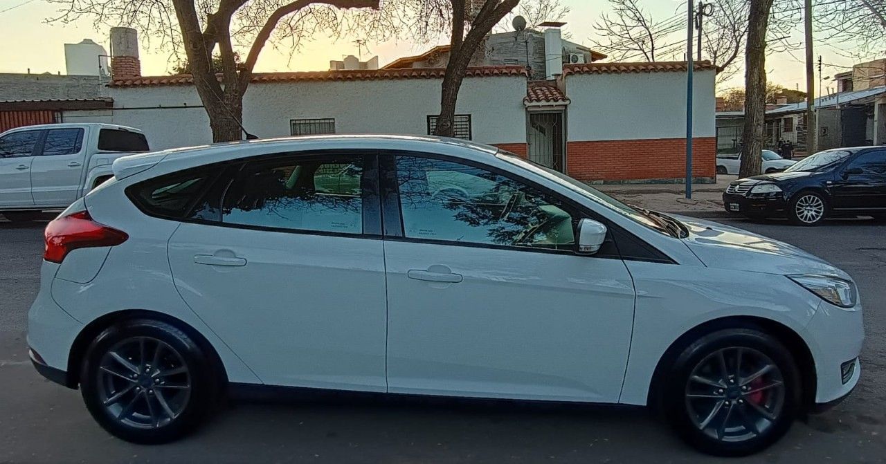 Ford Focus Usado en Mendoza, deRuedas