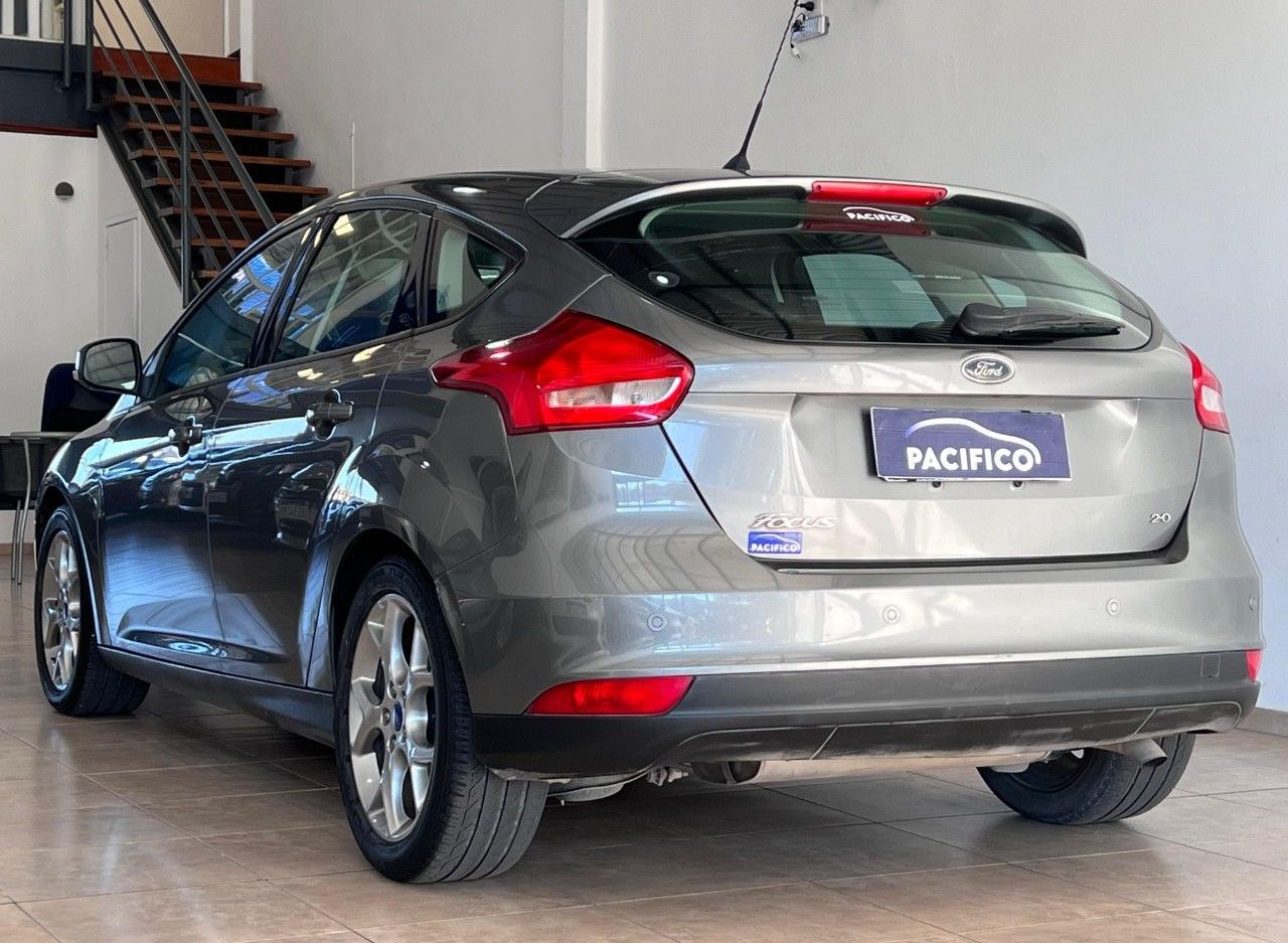 Ford Focus Usado Financiado en Córdoba, deRuedas