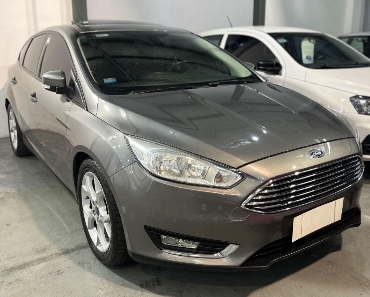 Ford Focus Usado Financiado en Mendoza, deRuedas