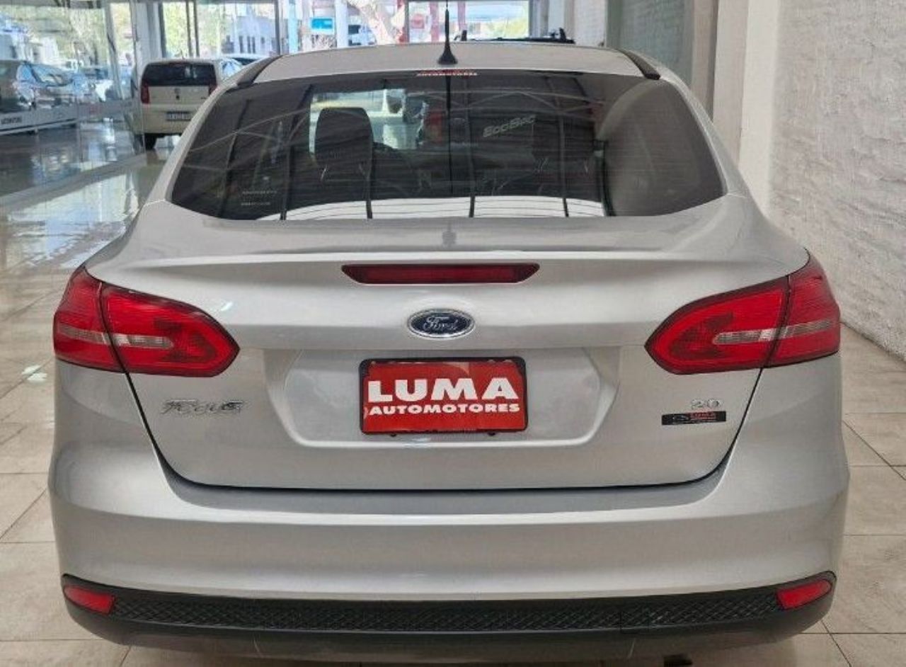 Ford Focus Usado en Mendoza, deRuedas