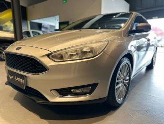 Ford Focus Usado en Córdoba Financiado