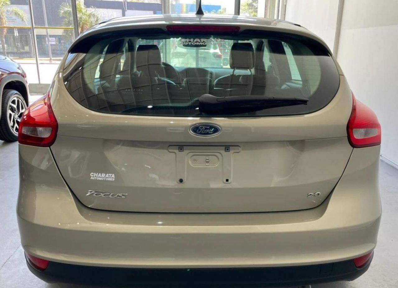 Ford Focus Usado Financiado en Córdoba, deRuedas