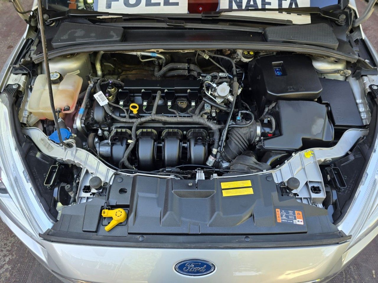 Ford Focus Usado Financiado en Mendoza, deRuedas