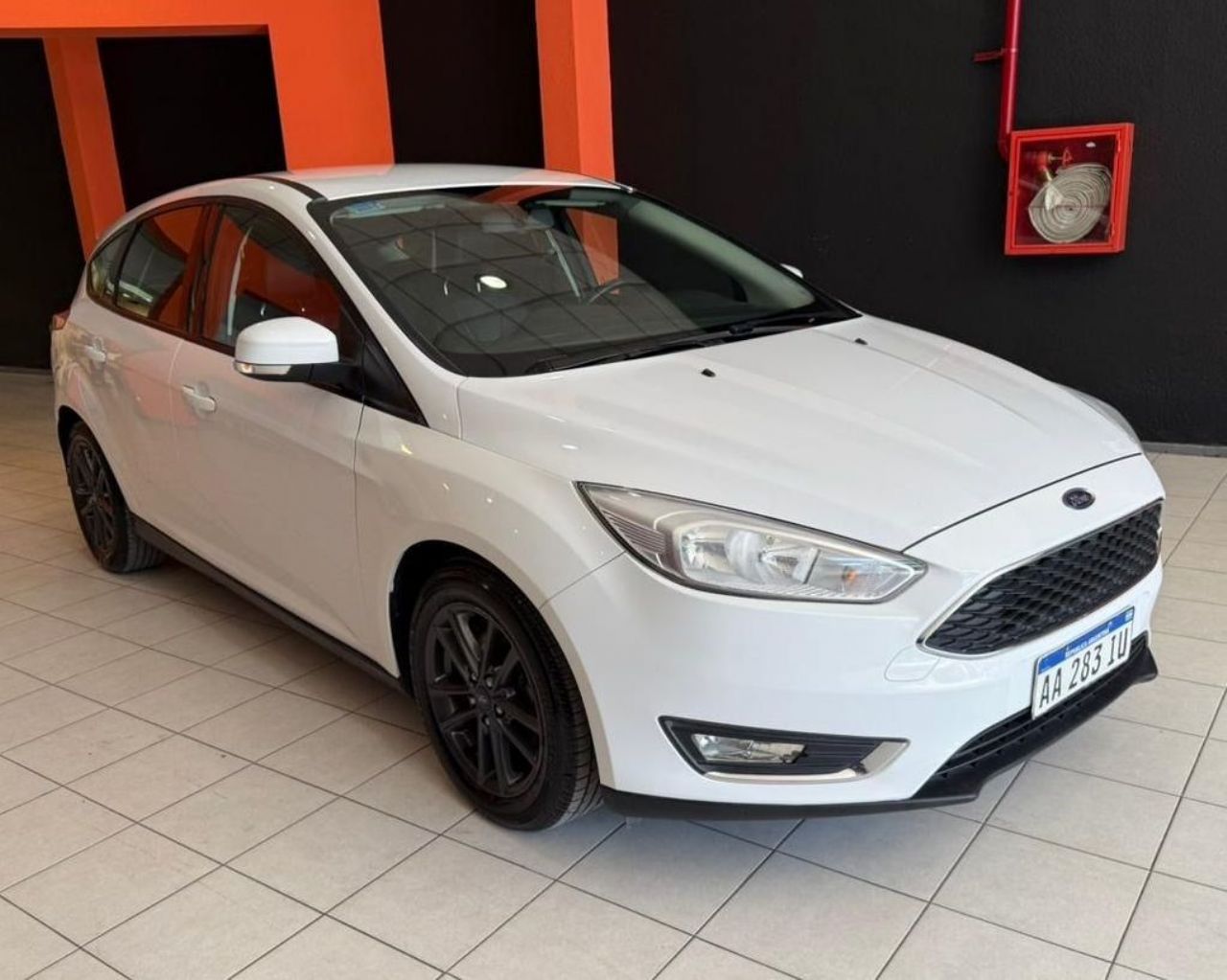 Ford Focus Usado Financiado en Mendoza, deRuedas