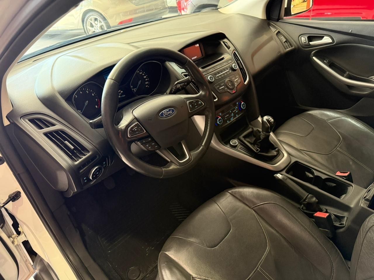 Ford Focus Usado Financiado en Mendoza, deRuedas