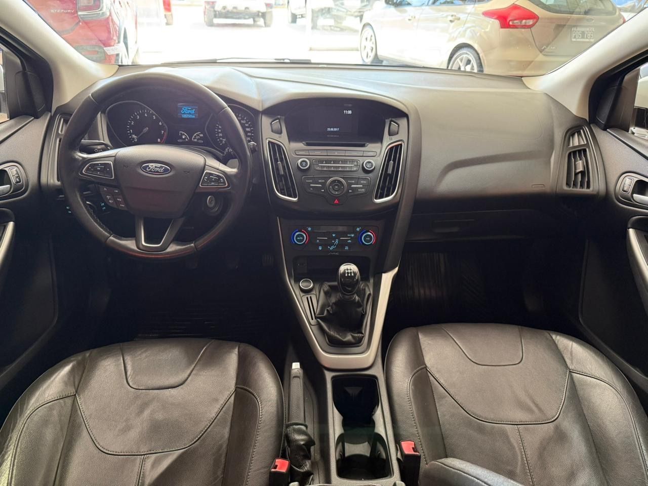 Ford Focus Usado Financiado en Mendoza, deRuedas
