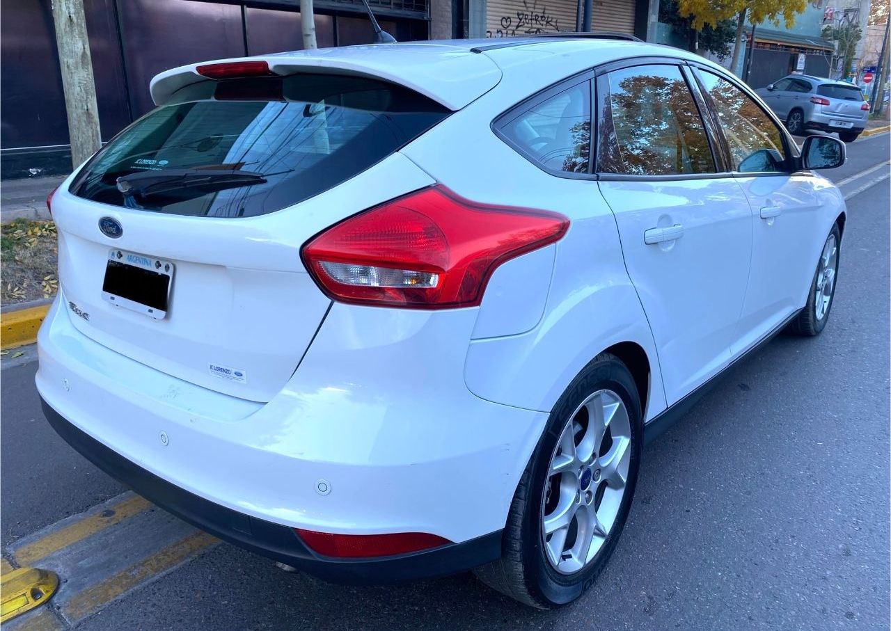 Ford Focus Usado en Mendoza, deRuedas